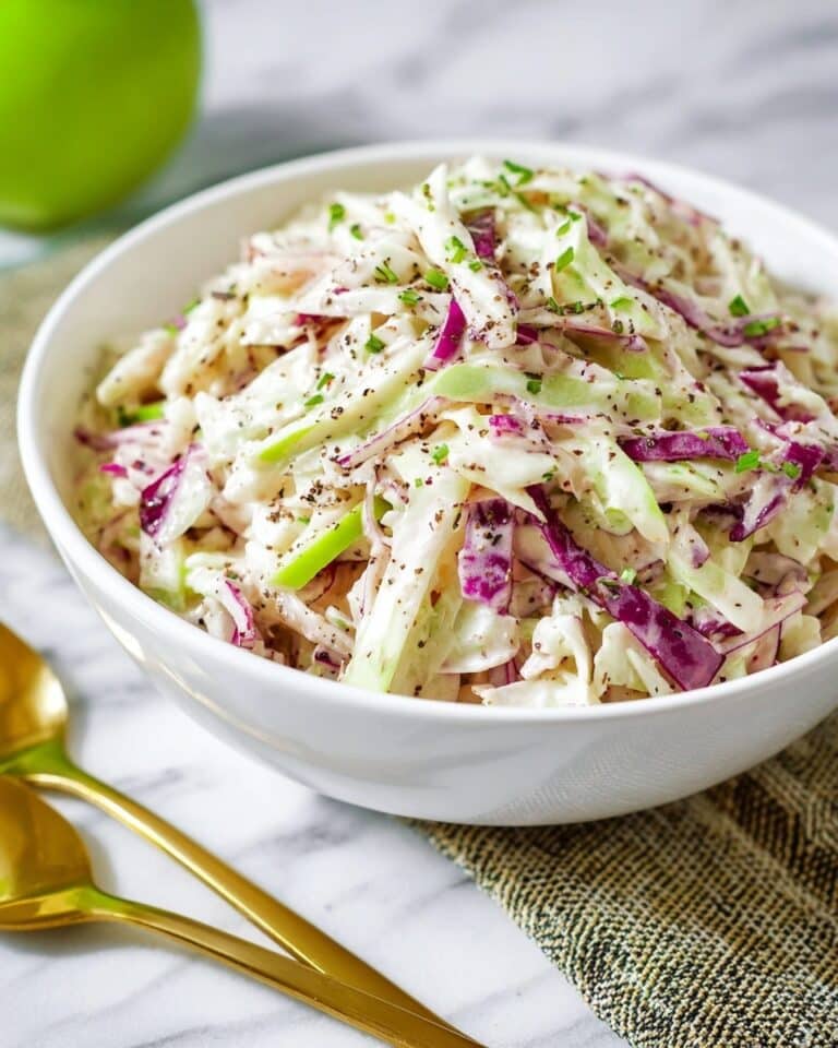 Sweet and Tangy Apple Coleslaw Salad Recipe
