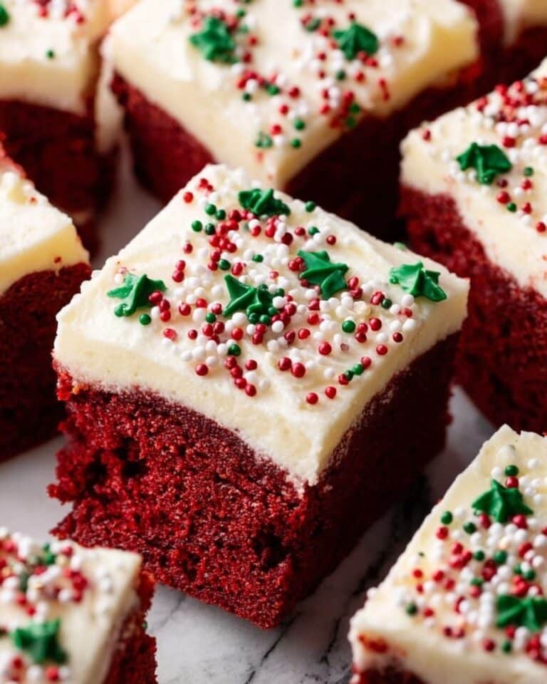 Red Velvet Christmas Cake Recipe